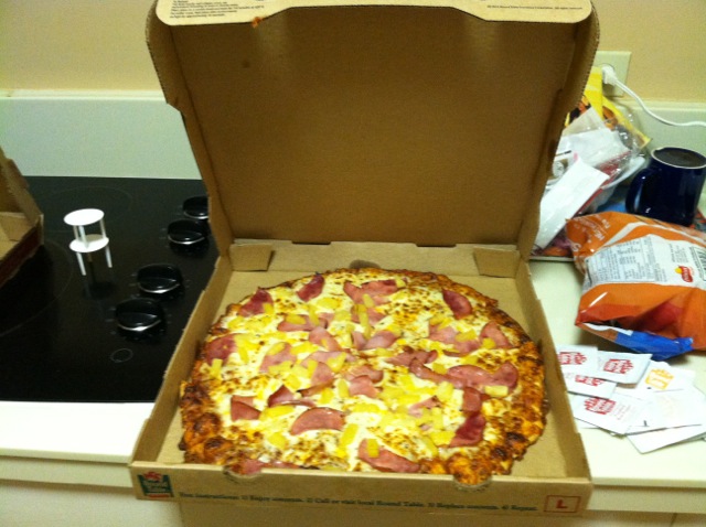 Yep we did! We ate authentic Hawaiian pizza.