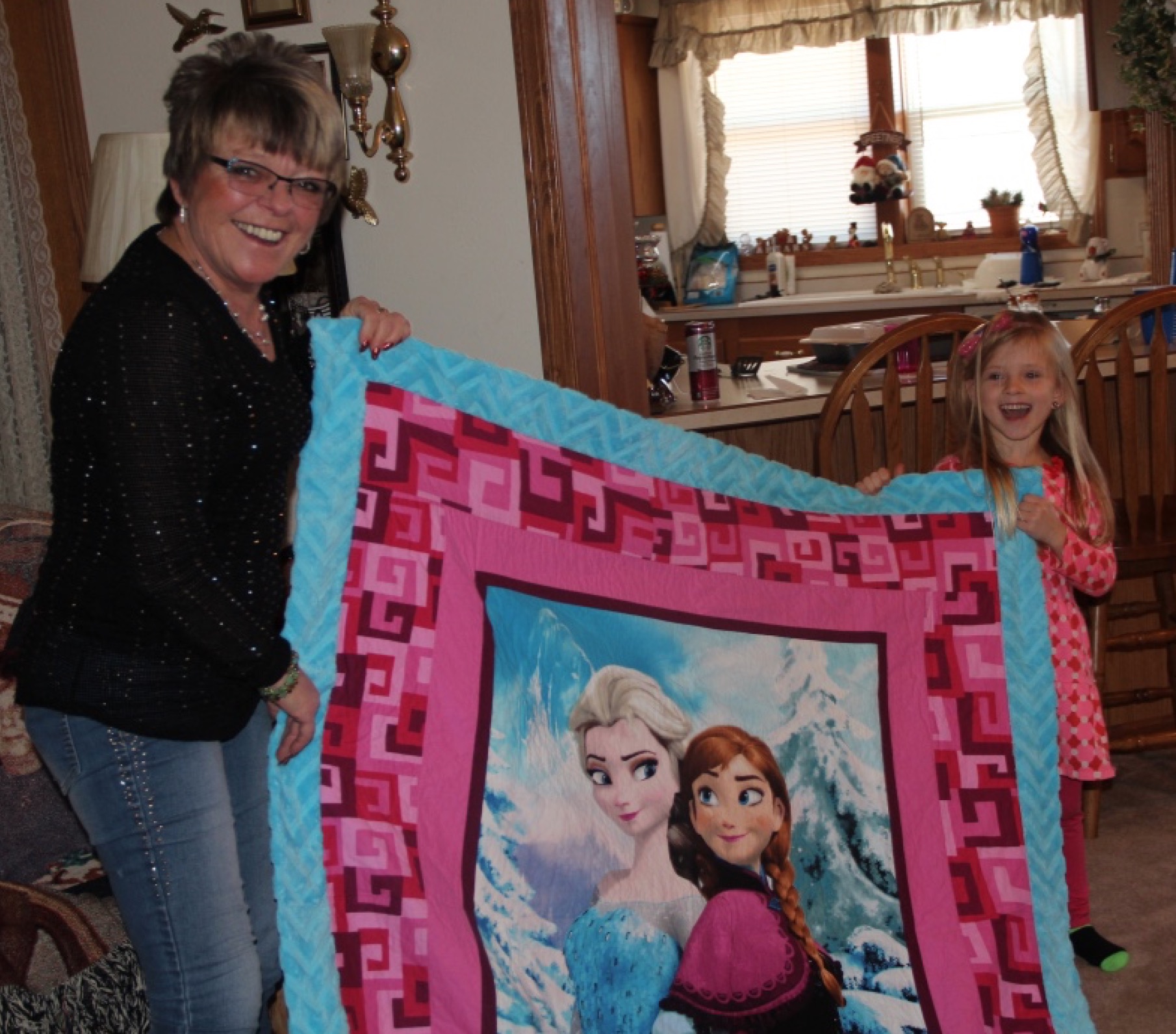 Ellie's Frozen quilt made by Nicole.